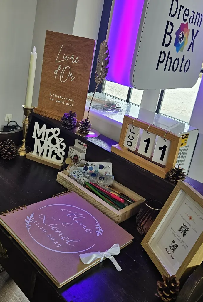 Livre d'or, urne, calendrier, kit.webp