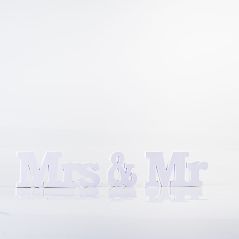 Location Mrs & Mr blanc en mousse