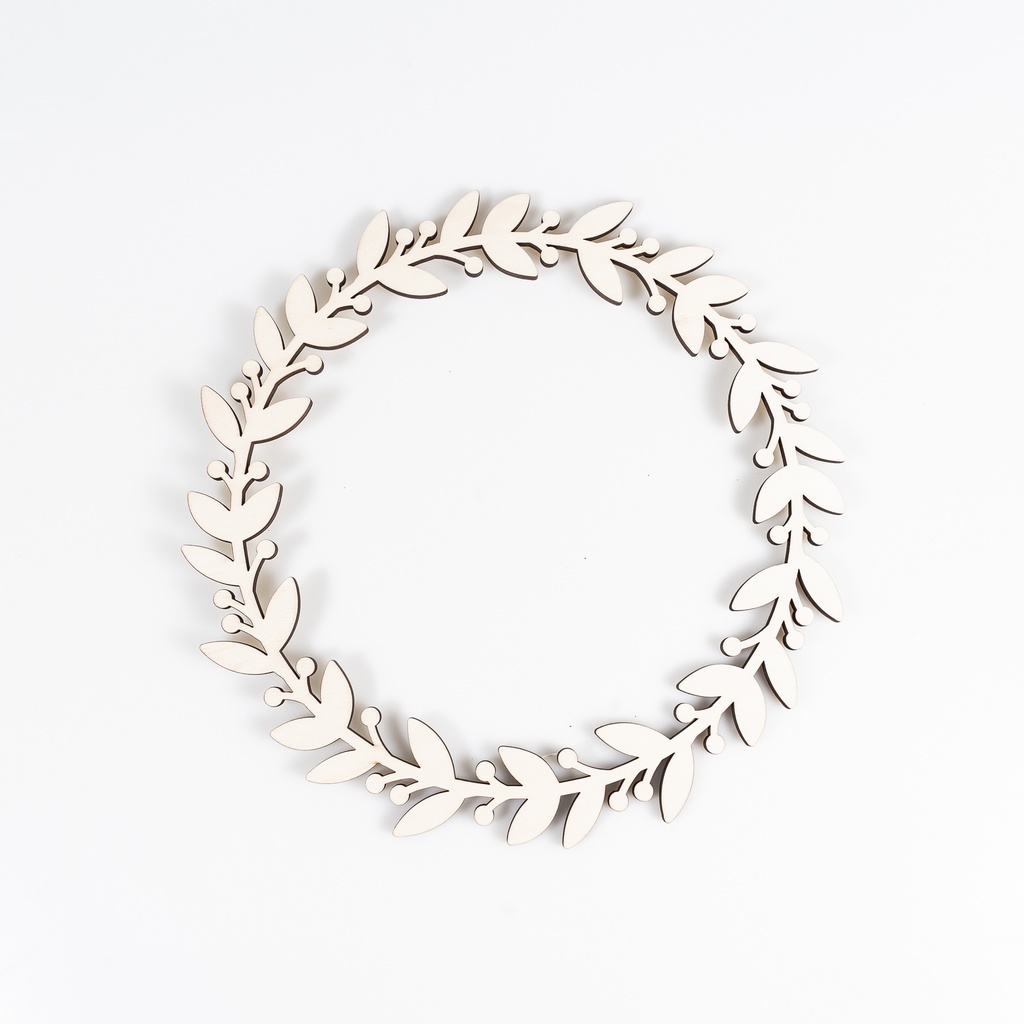 Location Couronne en bois décorative
