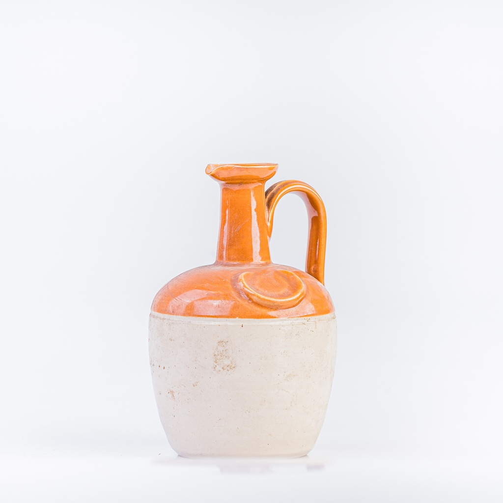 Location Pot en terre cuite terracota-beige