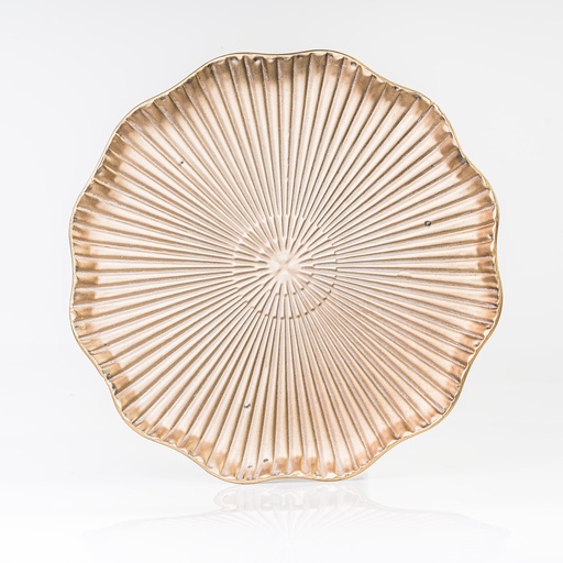 [A072] Location Grand plateau doré avec reliefs