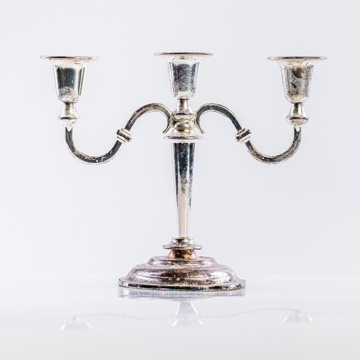 [B002] Location Candélabre métal 3 chandelles