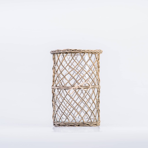 [B041] Location Bougeoir en verre entouré de rotin brun