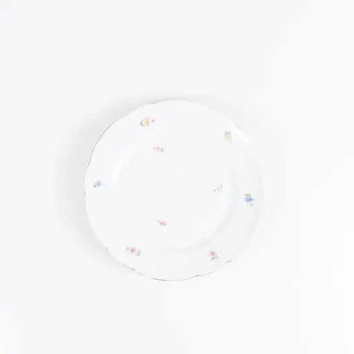 [S025] Location Assiette fleurie dépareillée (motifs variables)